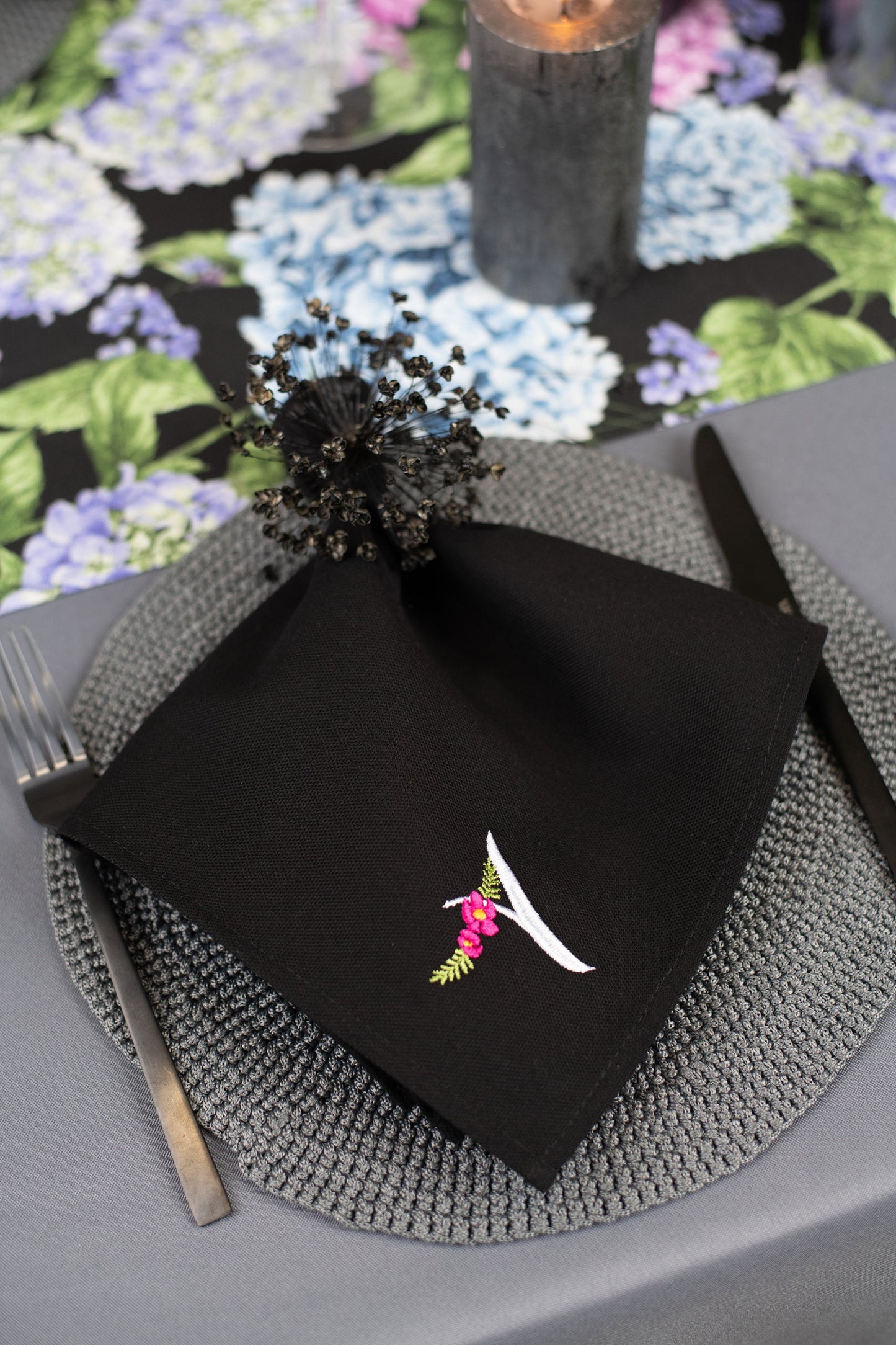 Black napkins personalized, Cocktail black napkins with name, Customized black table serviettes