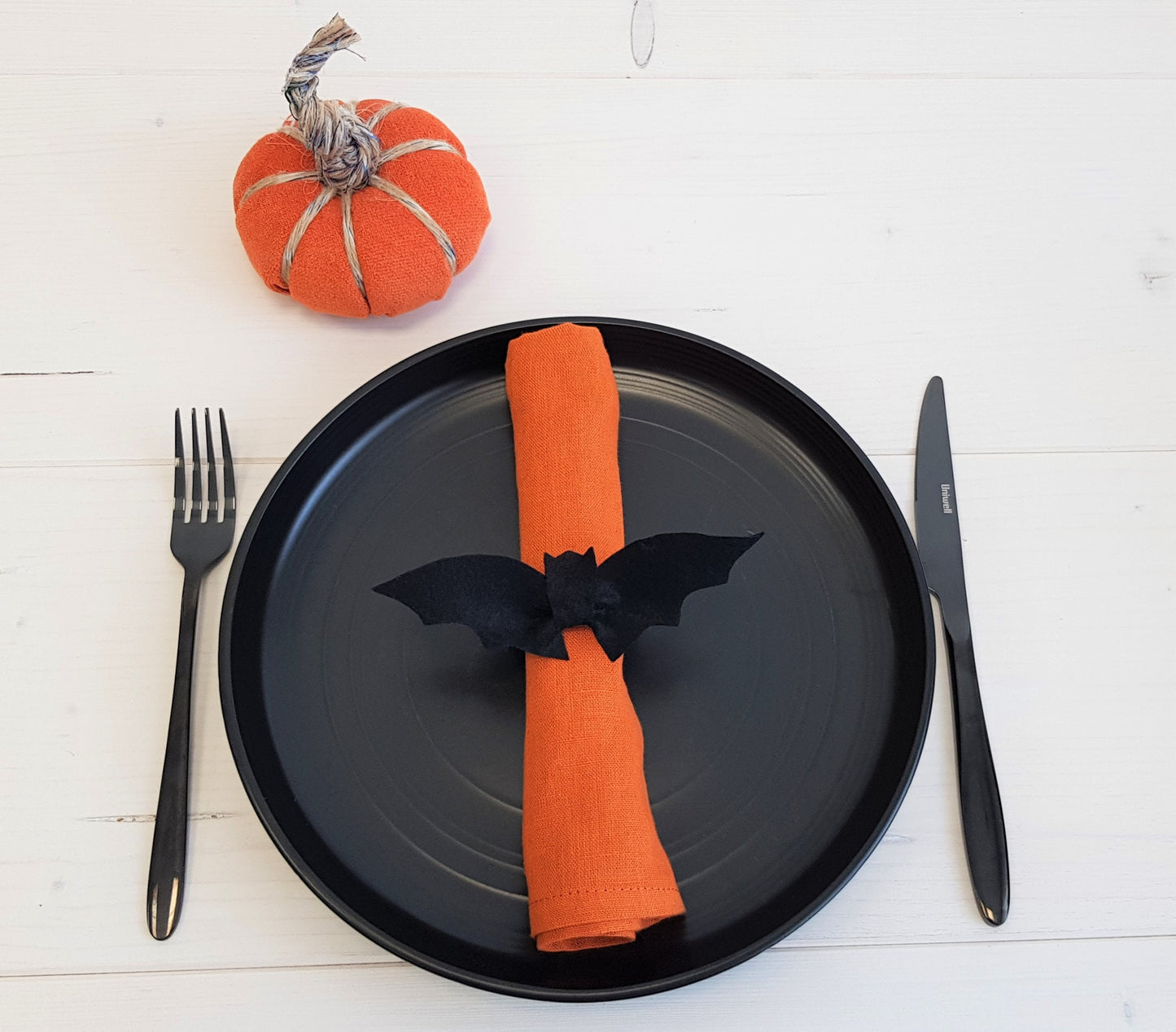 Bat napkin ring