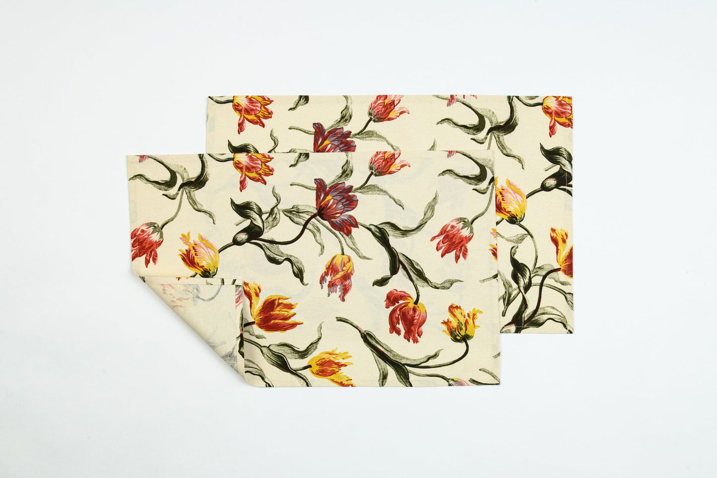 Tulip placemat set of 2 4 6, Floral table covers, Nature inspired placemats, Garden flower table toppers, Tulip fan gift, Tulip table décor