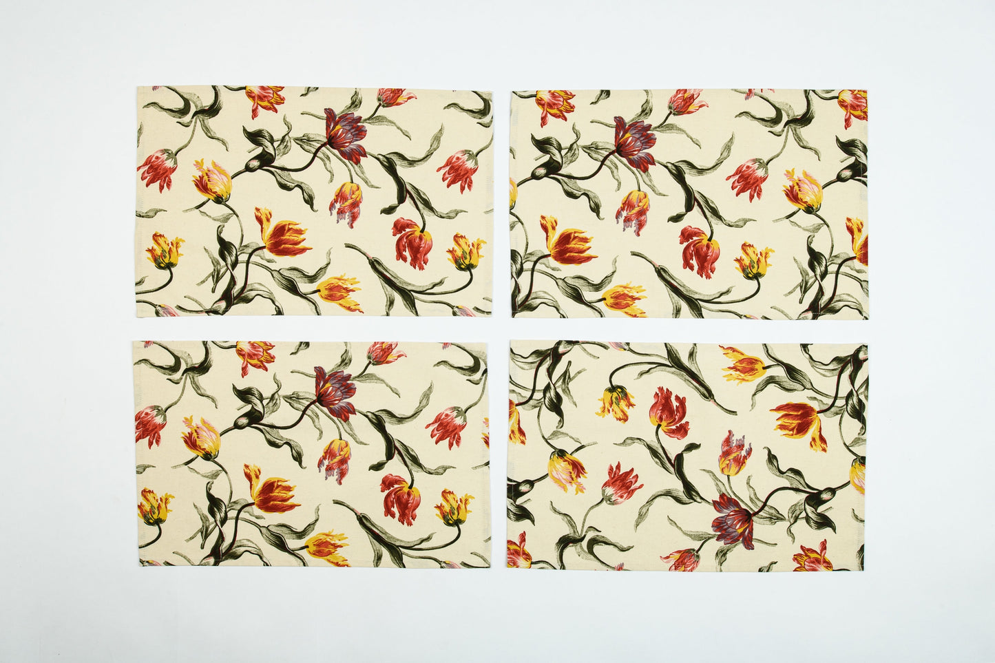 Tulip placemat set of 2 4 6, Floral table covers, Nature inspired placemats, Garden flower table toppers, Tulip fan gift, Tulip table décor