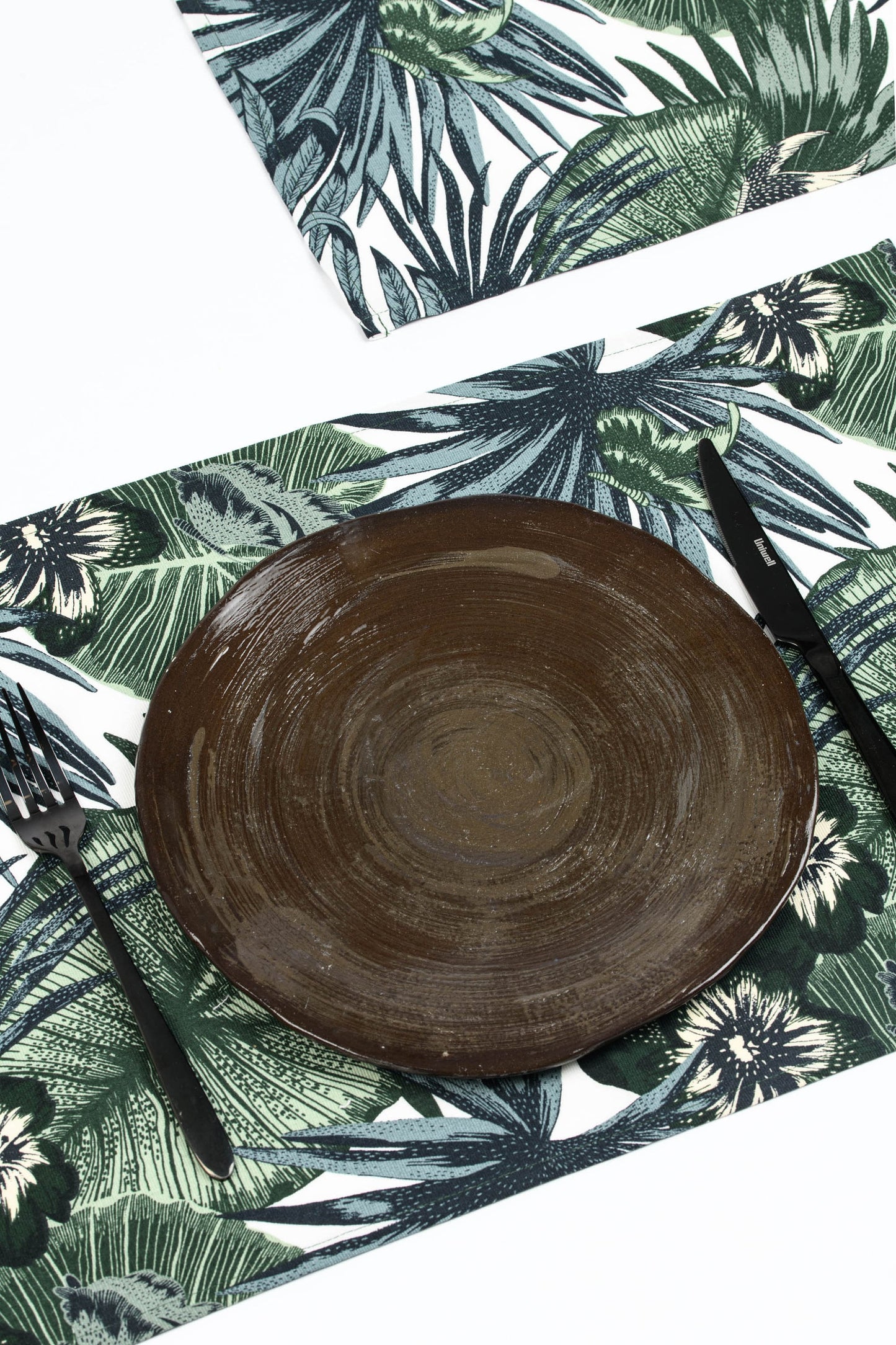 Green leaf placemat, Botanical table toppers, Table decorations with water lilies, Nature inspired mats, Lotus lily table cloths