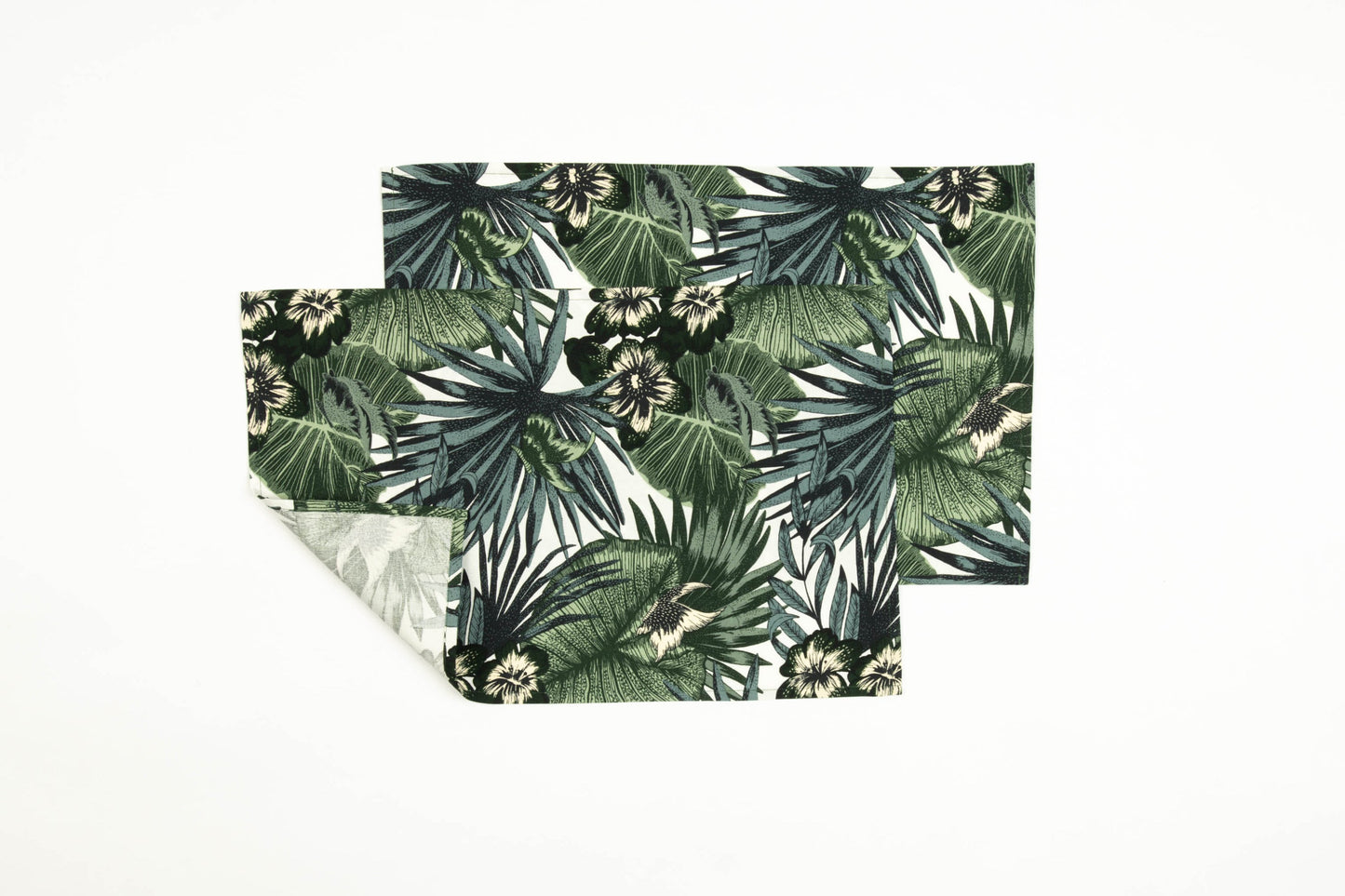 Green leaf placemat, Botanical table toppers, Table decorations with water lilies, Nature inspired mats, Lotus lily table cloths