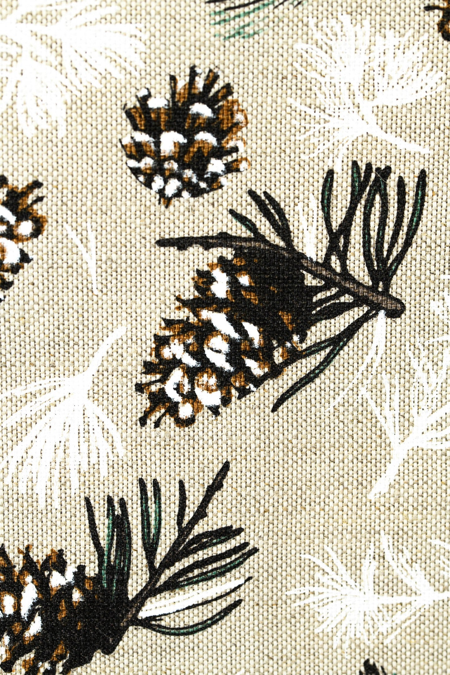 Rustic table linen inspired by nature, Pinecone table centerpiece, Natural linen table topper, Table runner with pointed ends