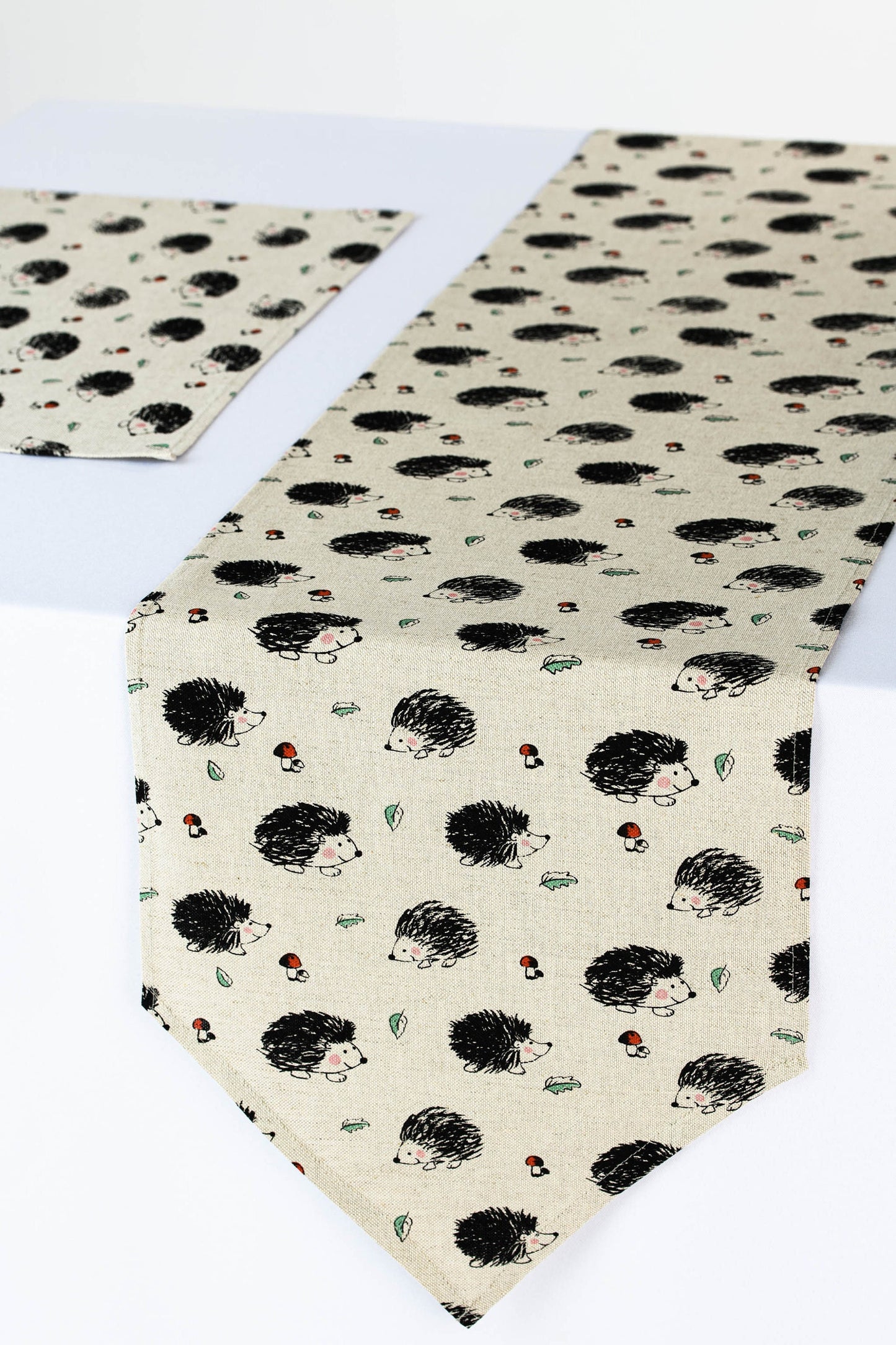 Hedgehog table runner, Woodland table linen, Forest kitchen decoration, Table rustic centerpiece, Hedgehog gift for her, Coffee table runner