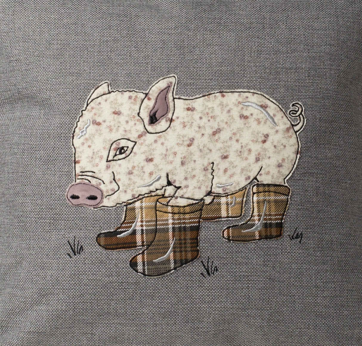 Pig cushion cover, Cute soft pink piglet pillow, Piggy applique throw for sofa, Birthday gift for pig lover, Country Farm home décor
