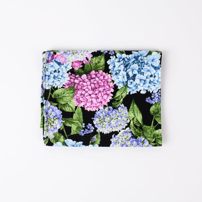 Floral table runner, Mother's day table runner inspired by nature, Blue Pink Hydrangea table centrepiece, Hydrangea flower gift idea