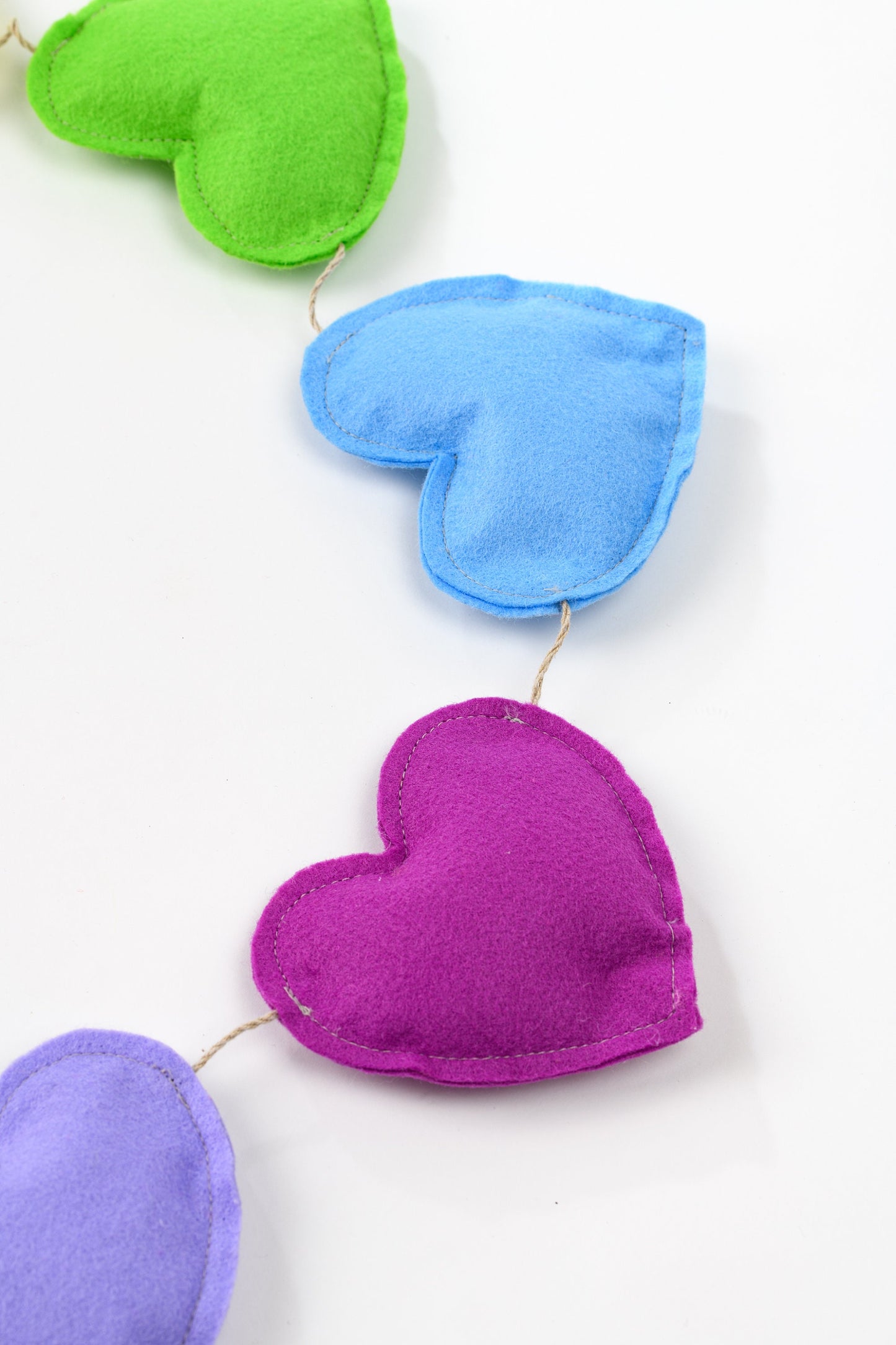 Heart garland, Rainbow heart bunting banner, Nursery décor, Baby shower bunting, Rainbow wall décor, Heart bedroom art, Rainbow wall hanging
