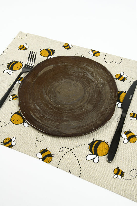 Bee placemat set of 2 4 6 8, Christmas gift for beekeeper, Bumblebee placemat, Bee print table topper, Bee kitchen décor, Bee fan Xmas gift