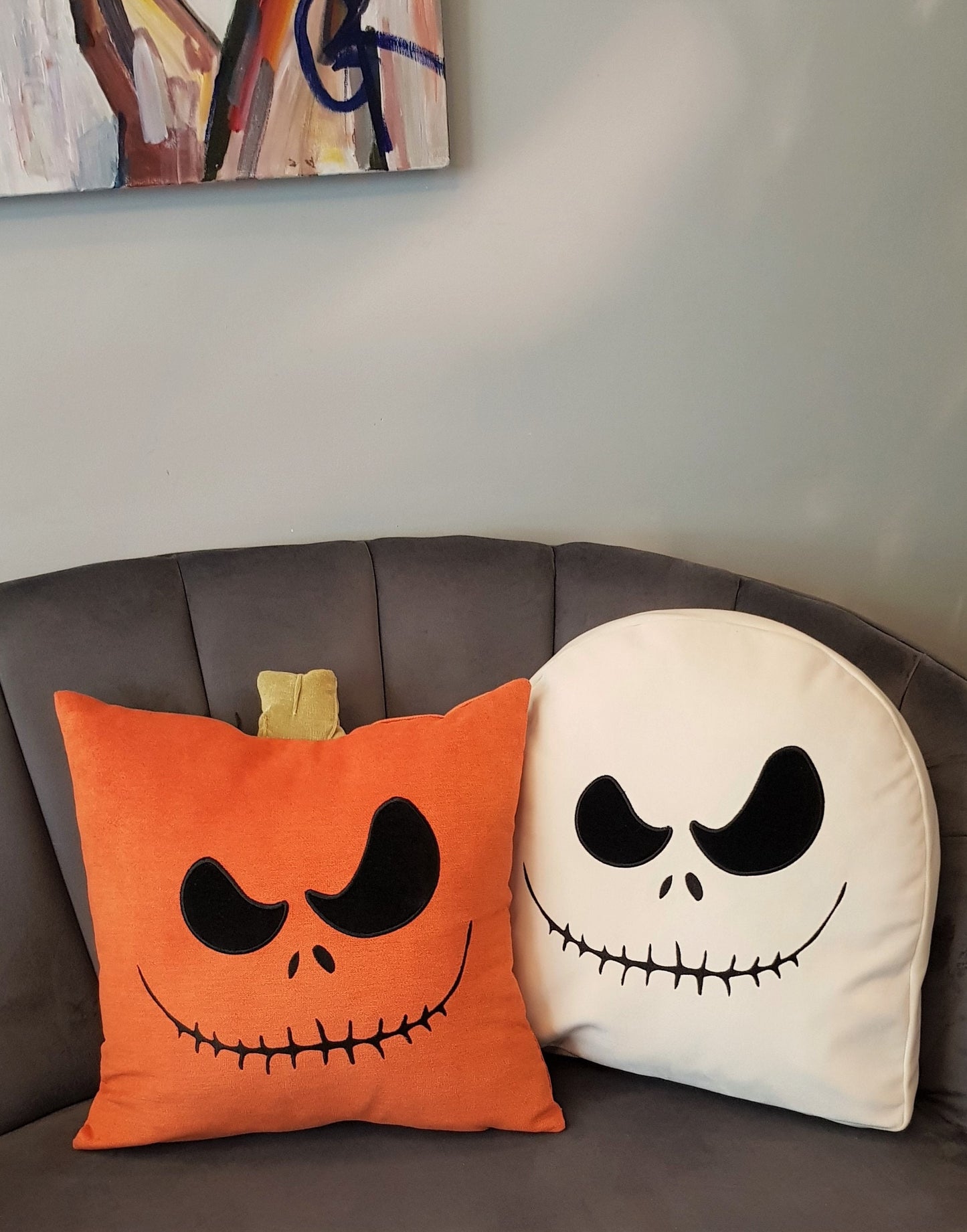 Halloween pumpkin shaped cushion