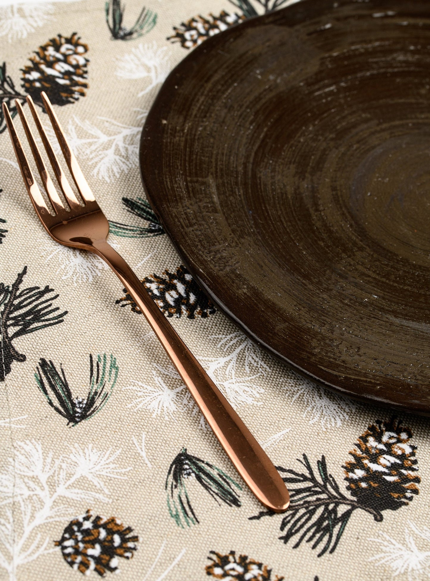 Christmas placemat set of 2 4 6 8 10, Pinecone placemats for dinning table, Pine tree placemats rectangle, Country Christmas table toppers