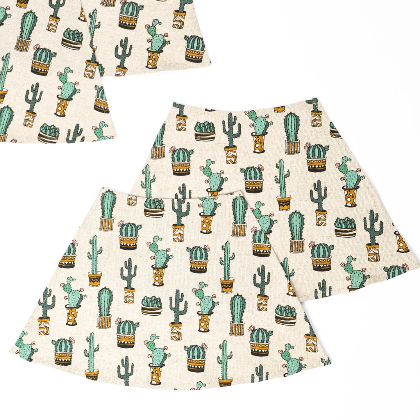 Cactus placemats for round table