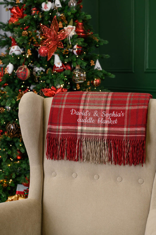Christmas personalised red tartan blanket * Cozy red plaid sofa throw * First Christmas together blanket * Custom Christmas gift for couple