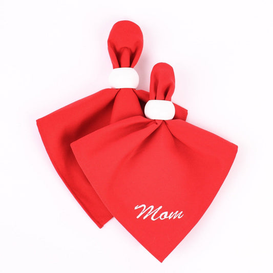 Red personalized napkins, Red fabric napkins, Customized red table décor, Embroidered red napkins, Red serviettes with name