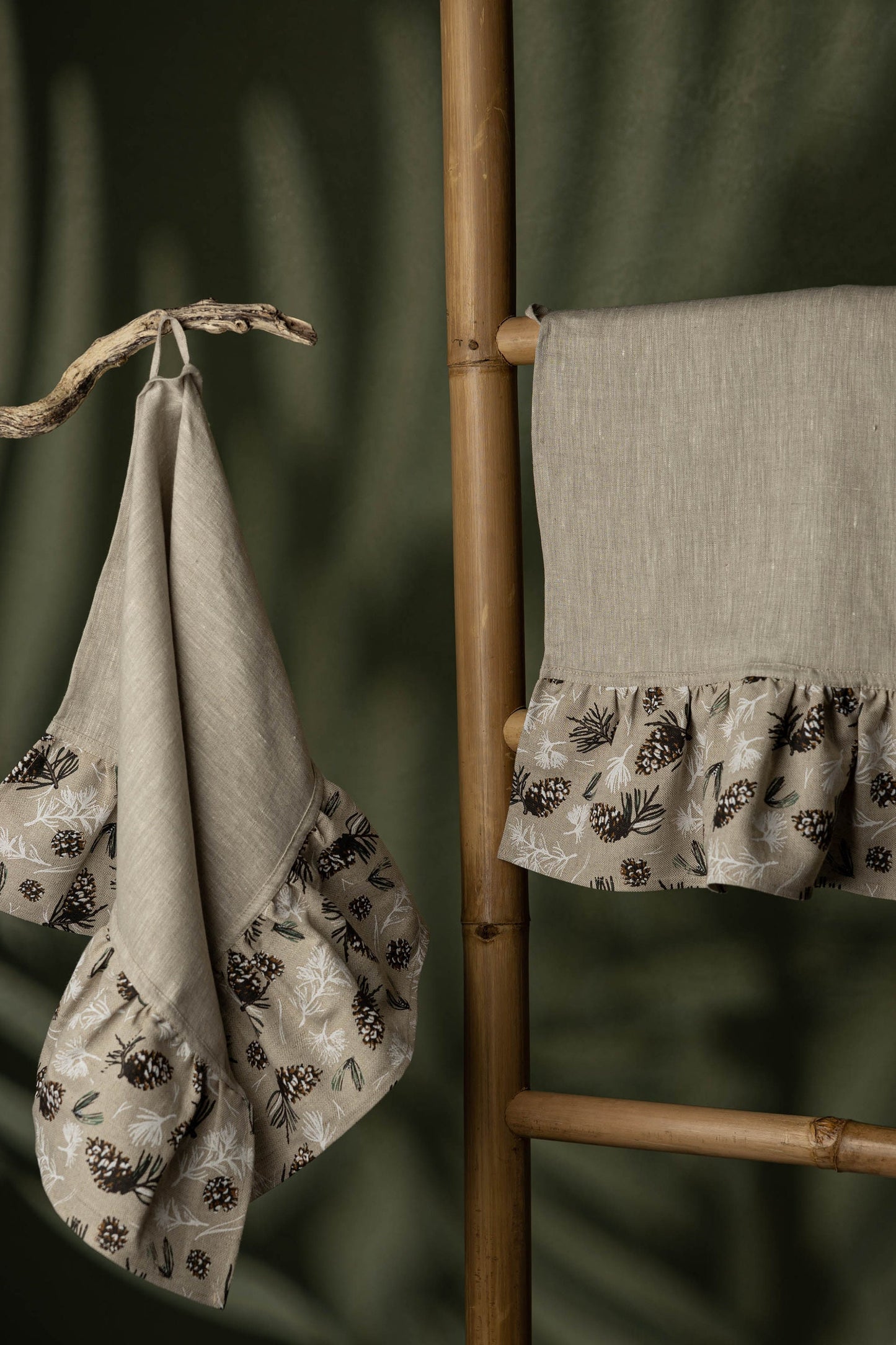 Rustic Christmas kitchen towel set, Pinecone linen tea towel, Hand towel, Decorative dishcloth with ruffle, Nature inspired kitchen décor