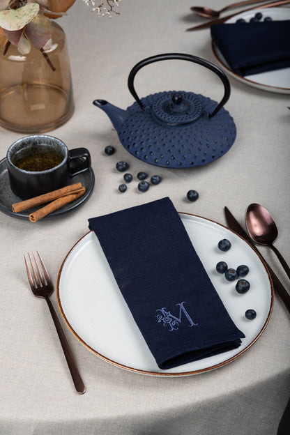 Navy blue personalized napkins, Embroidered napkins, Blue monogram napkins, Customized dark blue cloth, Blue linen serviettes