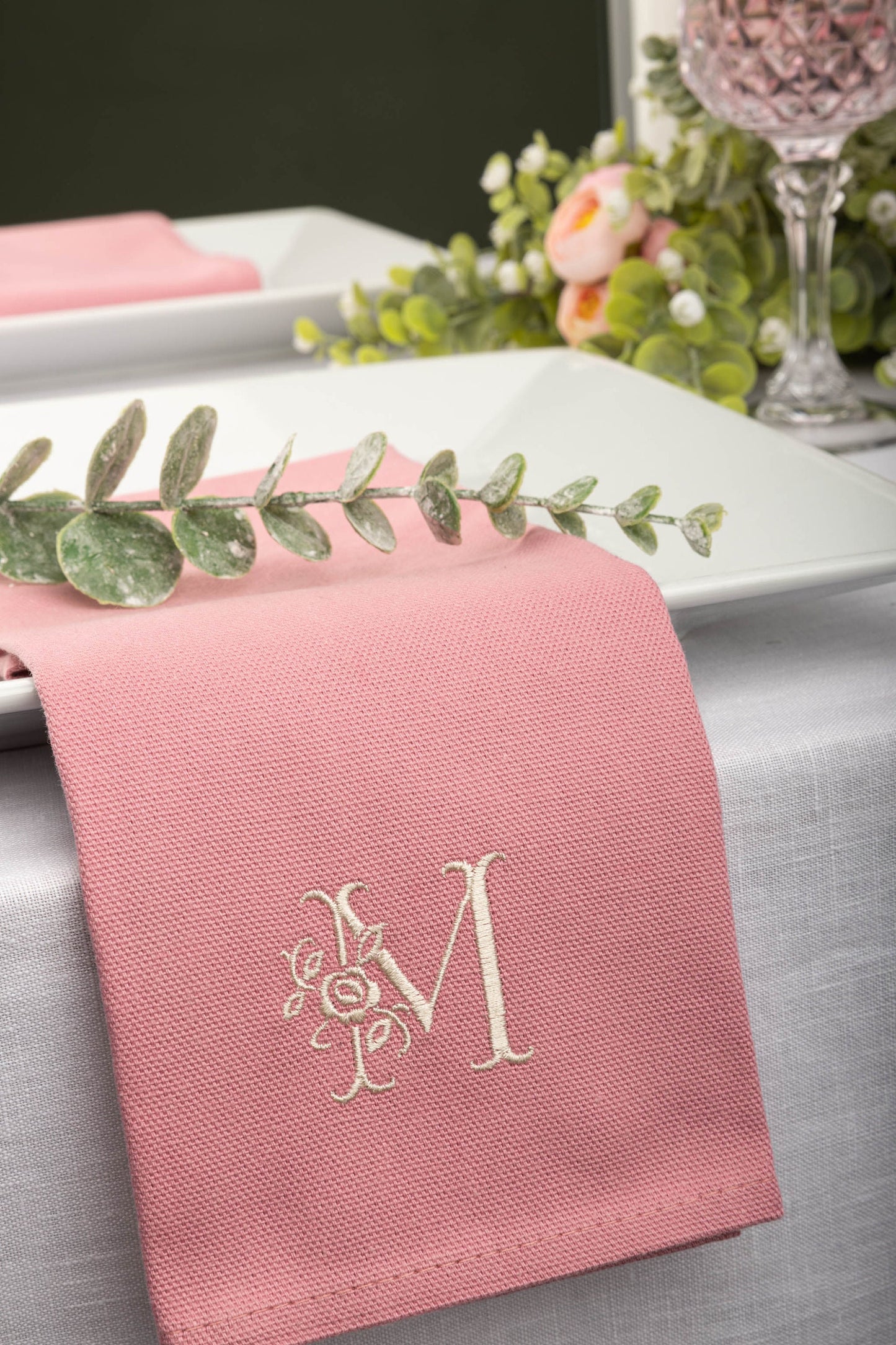 Pink monogrammed napkin, Personalized linen napkins, Customized table serviette, Pink Baby shower table decorations