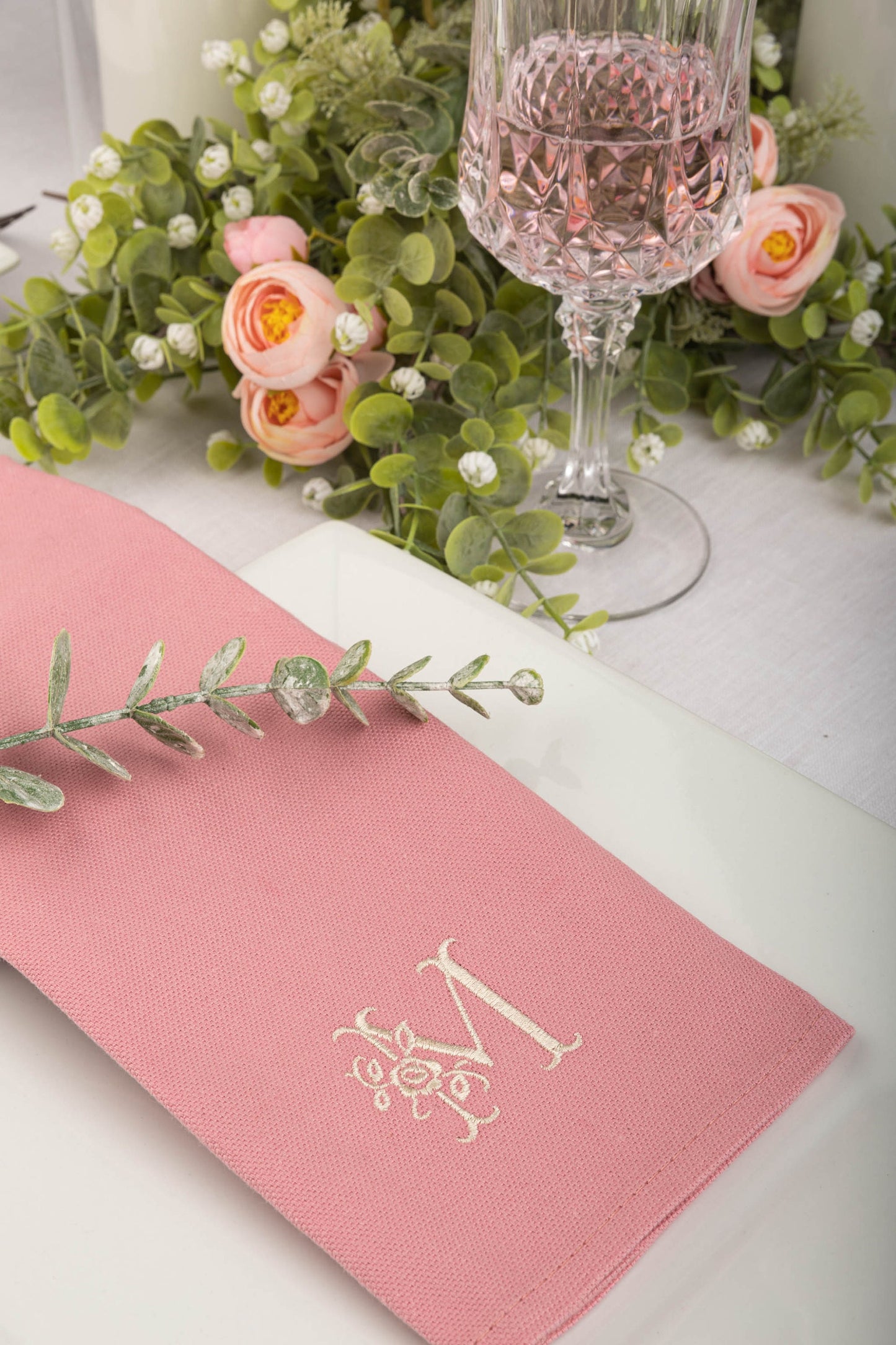 Pink monogrammed napkin, Personalized linen napkins, Customized table serviette, Pink Baby shower table decorations
