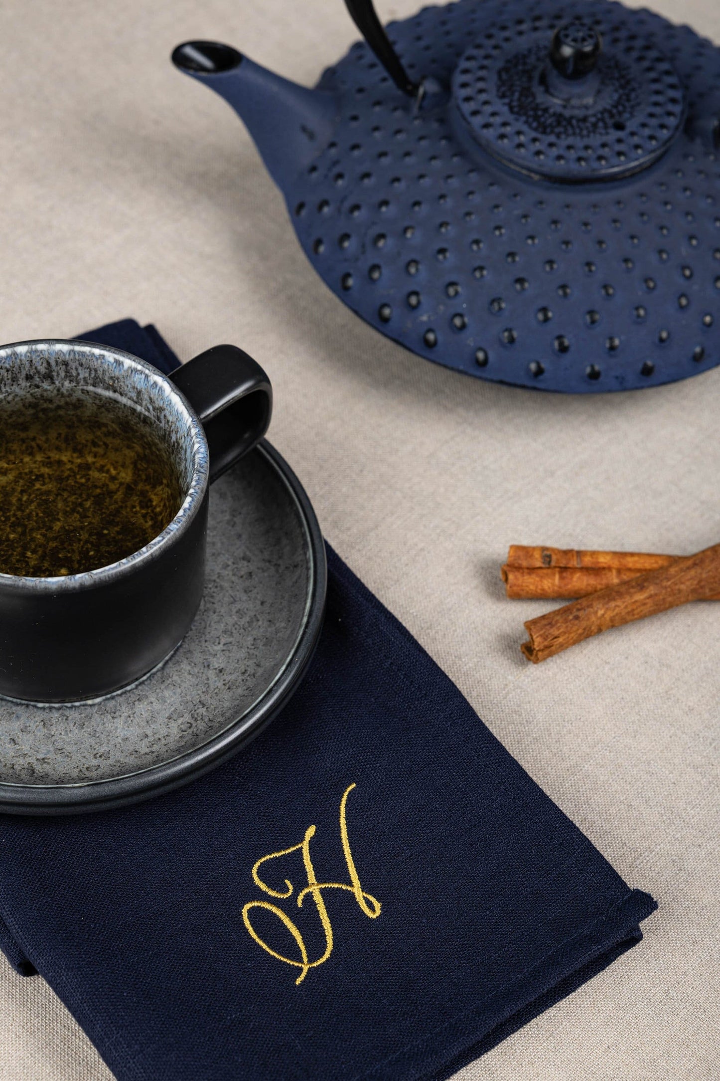 Dark blue linen napkin with gold embroidered letter, Personalized Luncheon Napkins, Navy blue wedding decorations