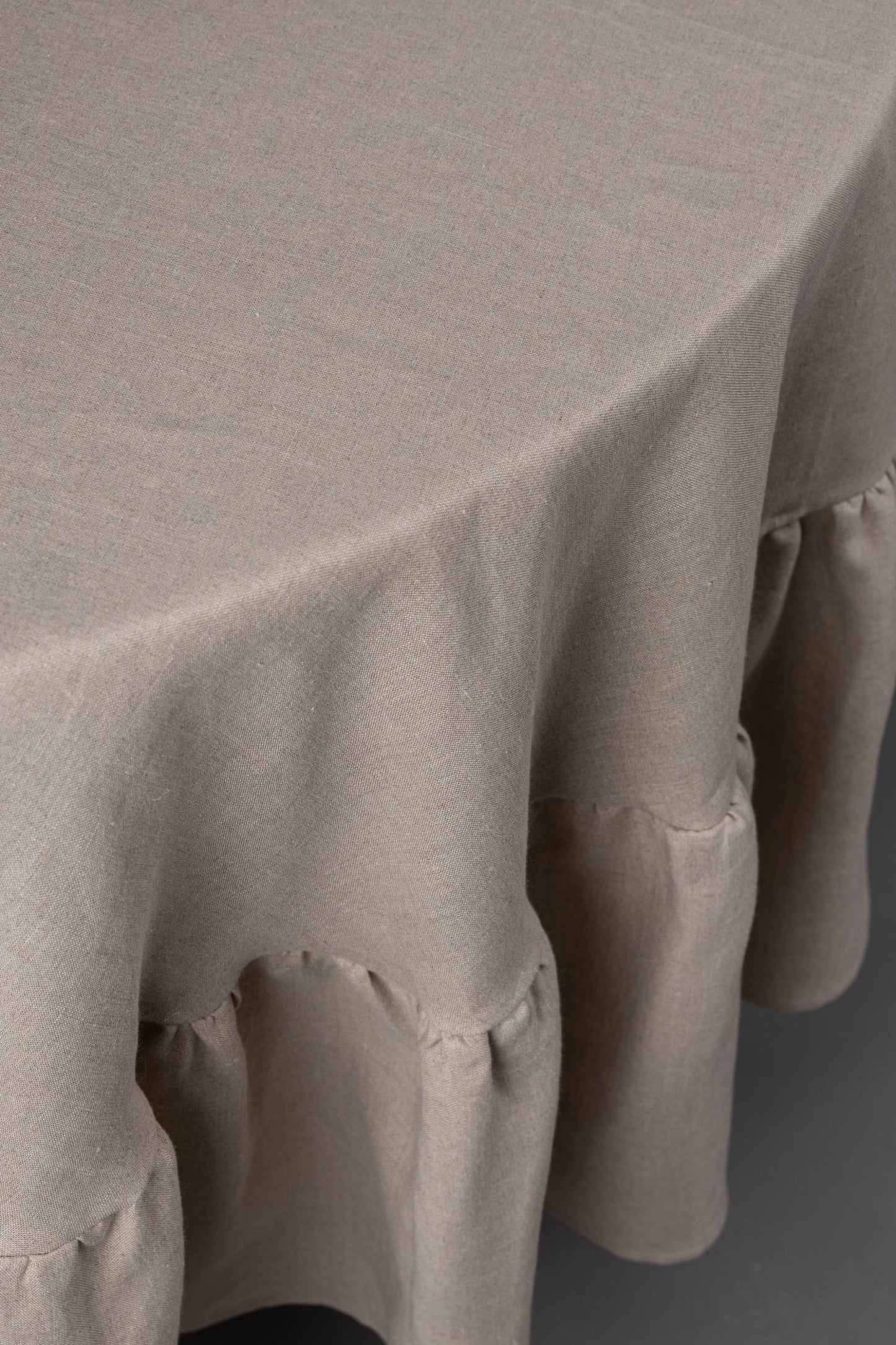 Round linen tablecloth with ruffles, Circle tablecloth, Natural linen tablecloth